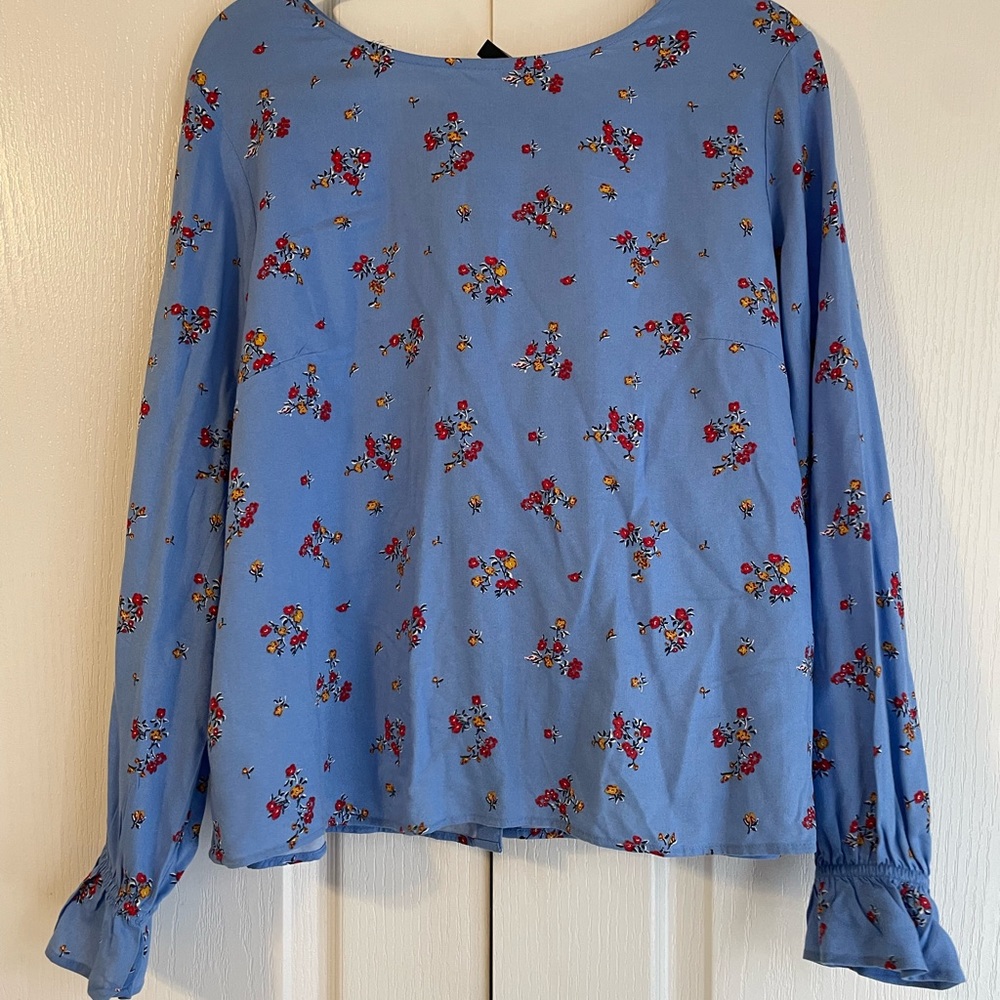 Blue Floral H&M Divided top